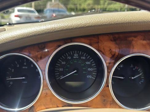 Used 2006 Jaguar XK8 Convertible RWD image 25