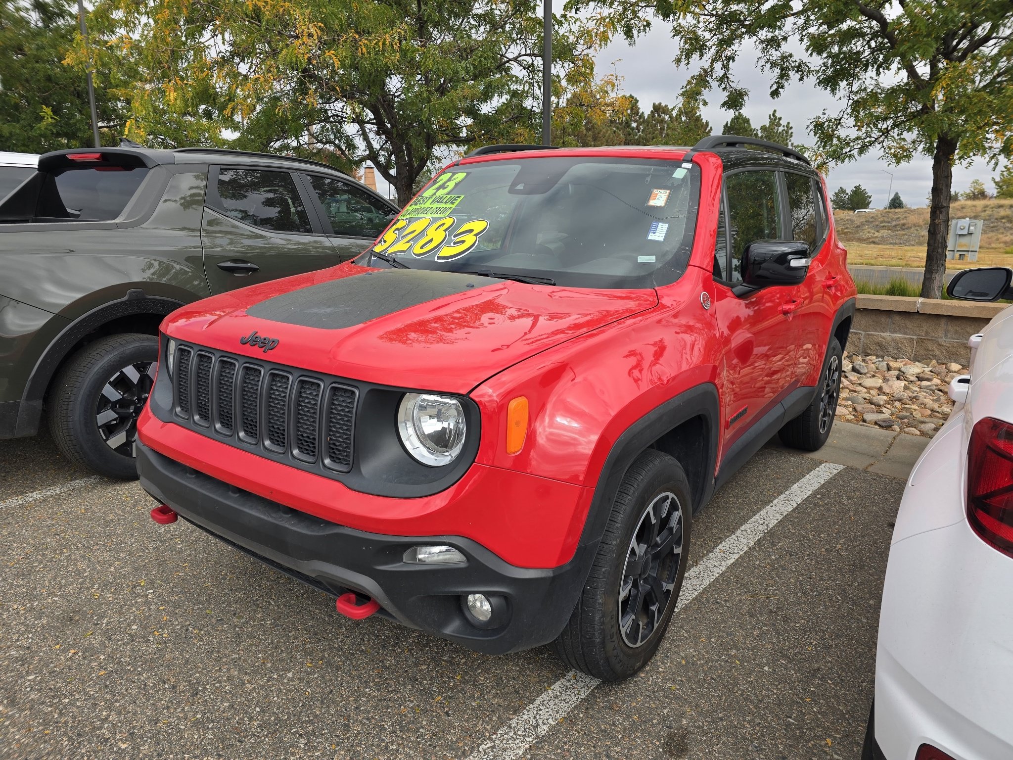 Used 2023 Jeep Renegade Trailhawk AWD/4WD image 1