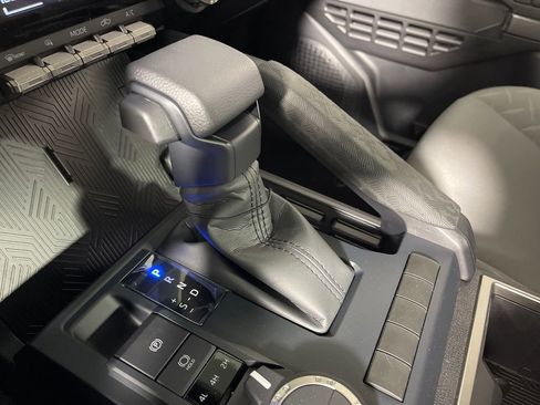 New 2026 Toyota Tacoma SR5 AWD/4WD image 21
