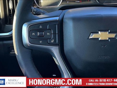 Used 2022 Chevrolet Silverado 1500 LT image 12