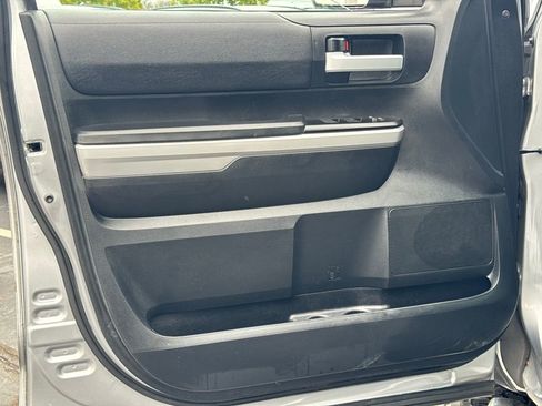 Used 2019 Toyota Tundra SR5 image 27