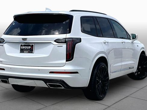 Used 2020 Cadillac XT6 Sport AWD/4WD image 12