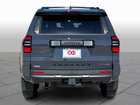 New 2026 Toyota 4Runner TRD Off-Road Premium AWD/4WD image 4