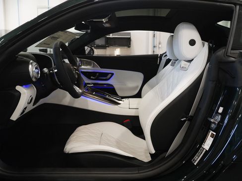 New 2026 Mercedes-Benz AMG GT 55 image 2