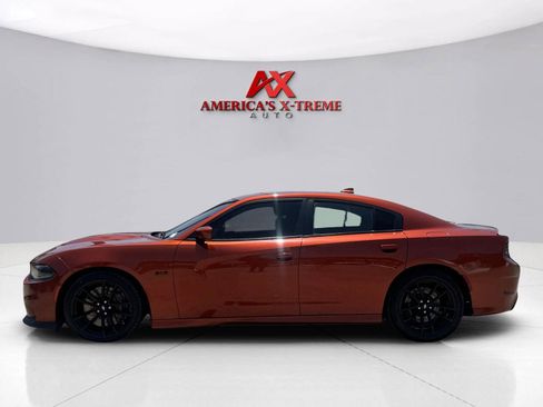 Used 2020 Dodge Charger Scat Pack w/ Dynamics Package RWD image 2