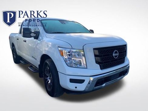 Used 2024 Nissan Titan SV w/ SV Convenience Package AWD/4WD image 1