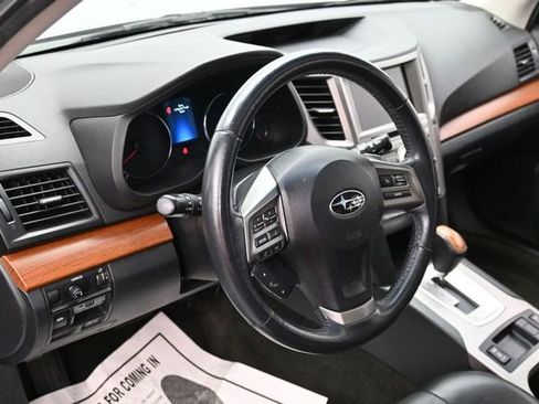 Used 2014 Subaru Outback 2.5i Limited AWD/4WD image 14