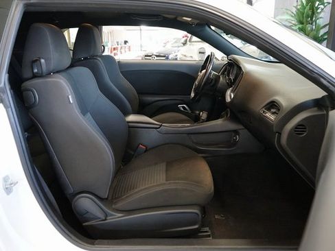 Used 2020 Dodge Challenger R/T image 36