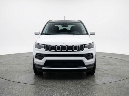 Used 2025 Jeep Compass Limited image 2