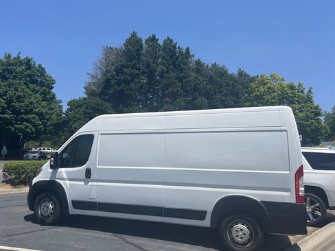 Used 2023 RAM ProMaster 2500 FWD image 21