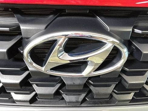 Certified 2023 Hyundai Santa Fe SE AWD/4WD image 8