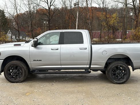 Used 2024 RAM 2500 Big Horn w/ Night Edition image 7