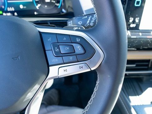 New 2026 Volkswagen Atlas Cross Sport SE image 23