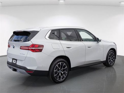 New 2026 BMW X3 xDrive30 w/ Premium Package image 9