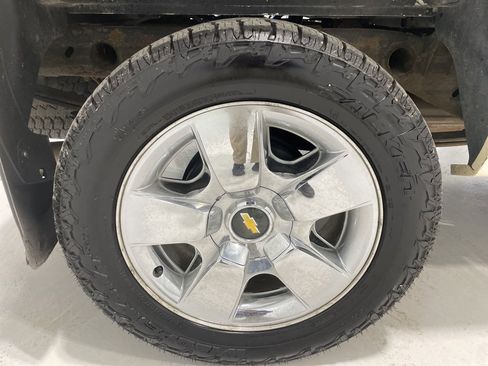 Used 2011 Chevrolet Silverado 1500 LT w/ All-Star Edition image 11