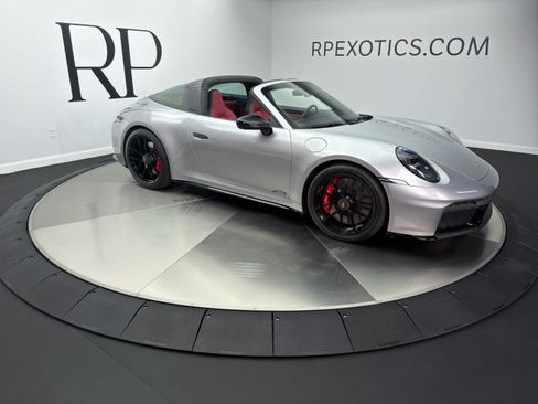 Used 2025 Porsche 911 Targa 4 GTS AWD/4WD image 10