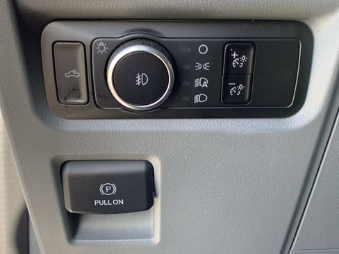 Used 2023 Ford F150 XLT image 29