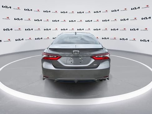 Used 2024 Toyota Camry SE w/ Convenience Package FWD image 7