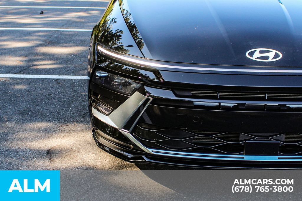 Used 2025 Hyundai Sonata SEL FWD image 11