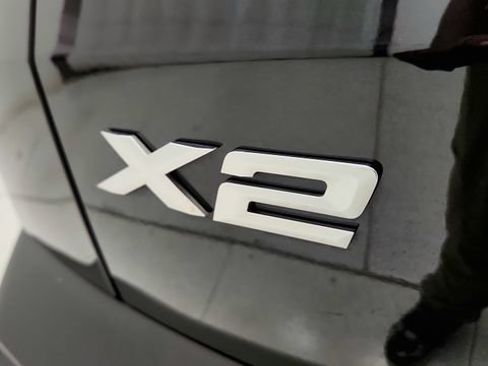 Used 2026 BMW X2 xDrive28i AWD/4WD image 42