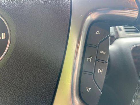 Used 2007 GMC Yukon Denali AWD/4WD image 12