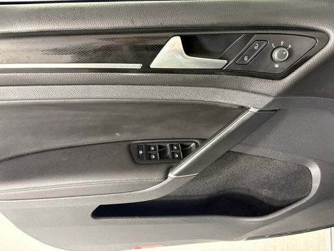 Used 2015 Volkswagen Golf SEL FWD image 24