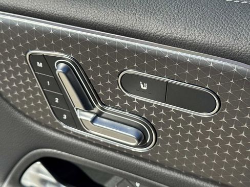 New 2026 Mercedes-Benz GLB 250 GLB 250 image 29