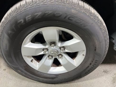 Used 2023 RAM 1500 Classic SLT w/ Trailer & Traction Group AWD/4WD image 39