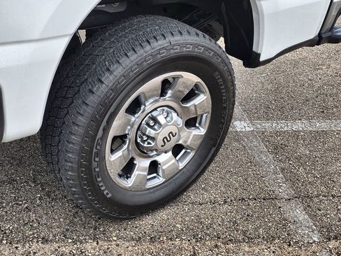 Used 2024 Ford F350 King Ranch w/ Chrome Package image 10