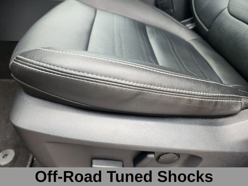 Used 2024 Ford Ranger Lariat w/ FX4 Off-Road Package image 12