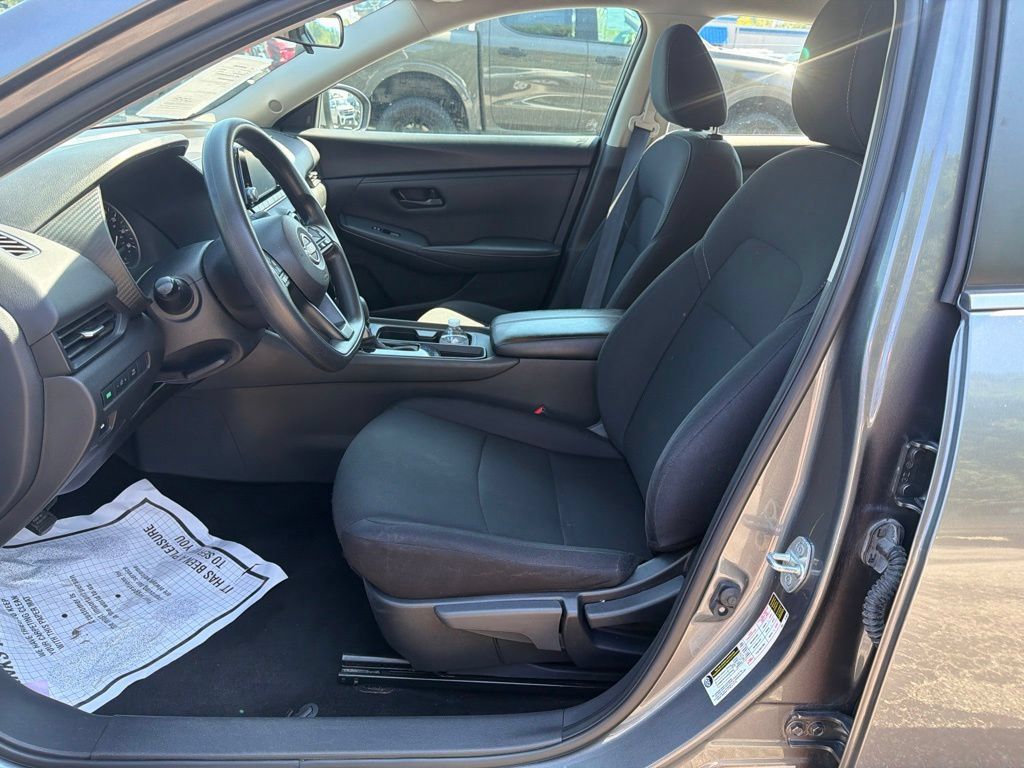 Used 2024 Nissan Sentra S FWD image 13
