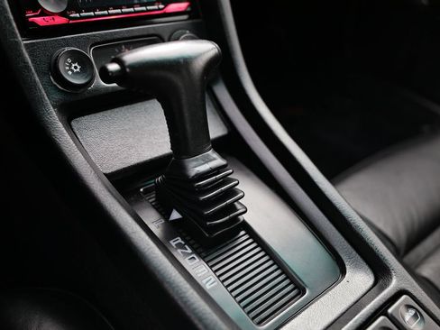 Used 1994 Porsche 928 GTS RWD image 39