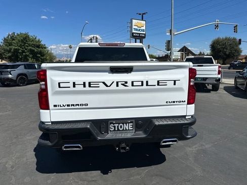 New 2026 Chevrolet Silverado 1500 Custom Trail Boss w/ LPO, Dark Essentials Package AWD/4WD image 6