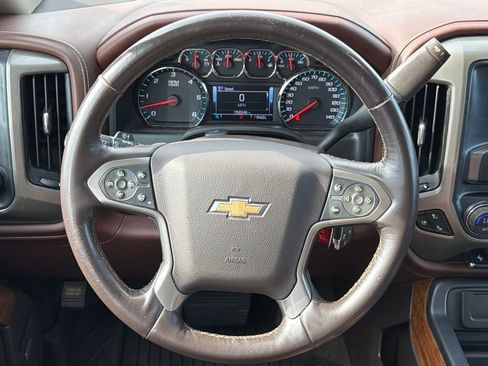Used 2018 Chevrolet Silverado 1500 High Country AWD/4WD image 14