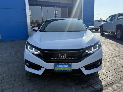Used 2017 Honda Civic EX-T image 3
