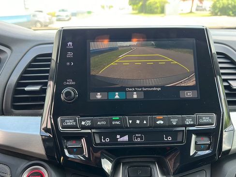 Used 2018 Honda Odyssey EX-L image 28
