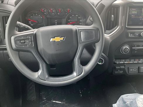 New 2026 Chevrolet Silverado 1500 Custom AWD/4WD image 7