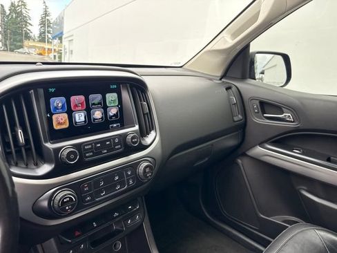 Used 2016 Chevrolet Colorado LT w/ Midnight Edition AWD/4WD image 29