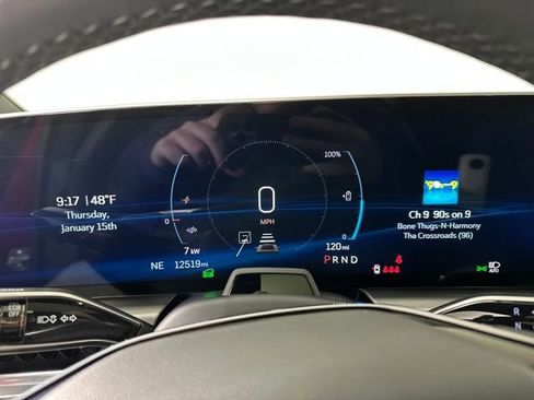 Used 2024 Cadillac Lyriq Luxury image 17