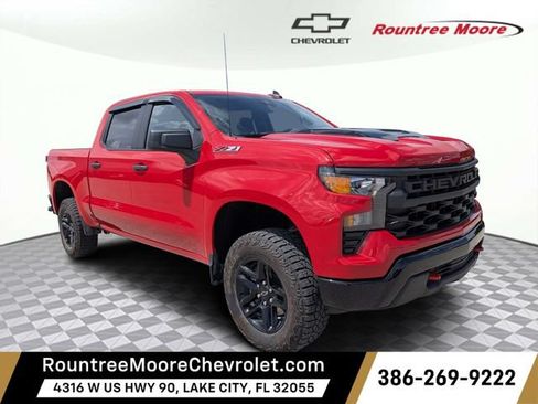 Used 2024 Chevrolet Silverado 1500 Custom Trail Boss AWD/4WD image 1