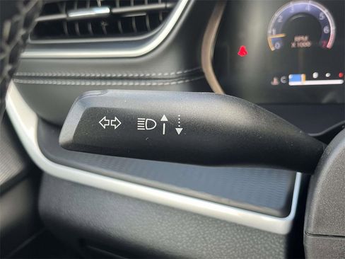 New 2025 Jeep Grand Cherokee Laredo w/ Luxury Tech Group I image 32