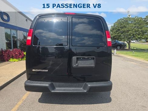 Used 2019 Chevrolet Express 3500 LS RWD image 5