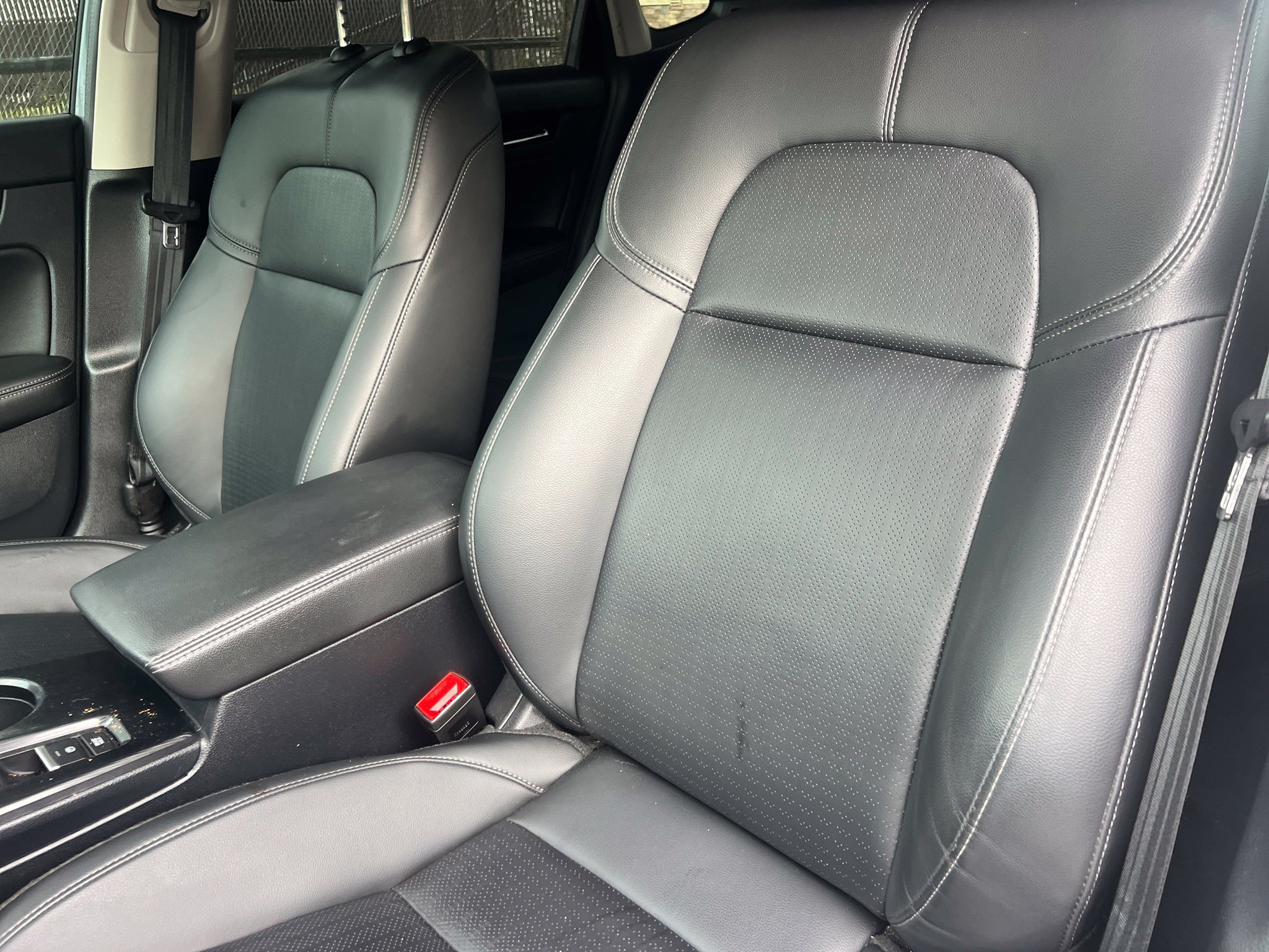 Used 2023 Honda Civic Touring image 12
