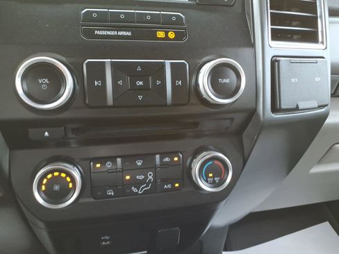 Used 2017 Ford F250 XLT AWD/4WD image 17