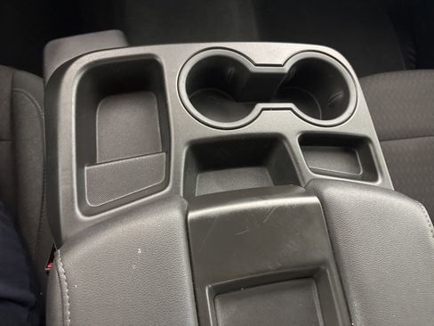 Used 2024 Chevrolet Silverado 1500 Custom w/ Turbomax Blackout Package image 33