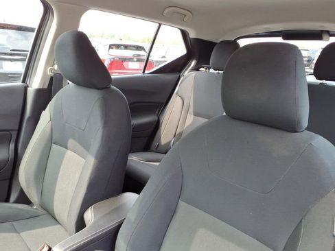 Used 2025 Nissan Kicks Play S FWD image 16