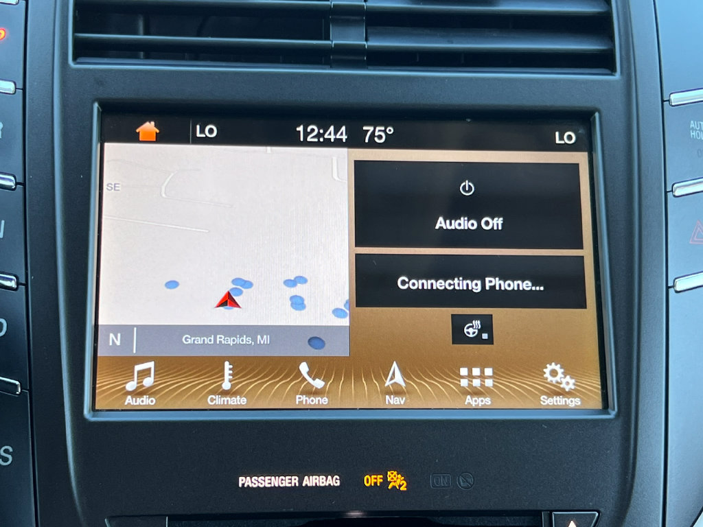 Used 2019 Lincoln MKC Select w/ Select Plus Package AWD/4WD image 22
