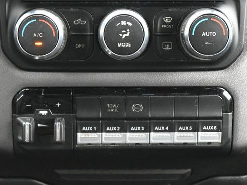 Used 2022 RAM 4500 SLT w/ Quick Order Package 2YG SLT AWD/4WD image 19