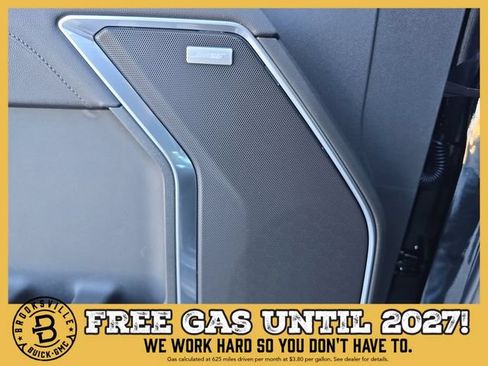 New 2026 GMC Sierra 1500 Elevation w/ Preferred Package AWD/4WD image 17