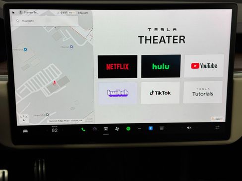 Used 2022 Tesla Model S image 24